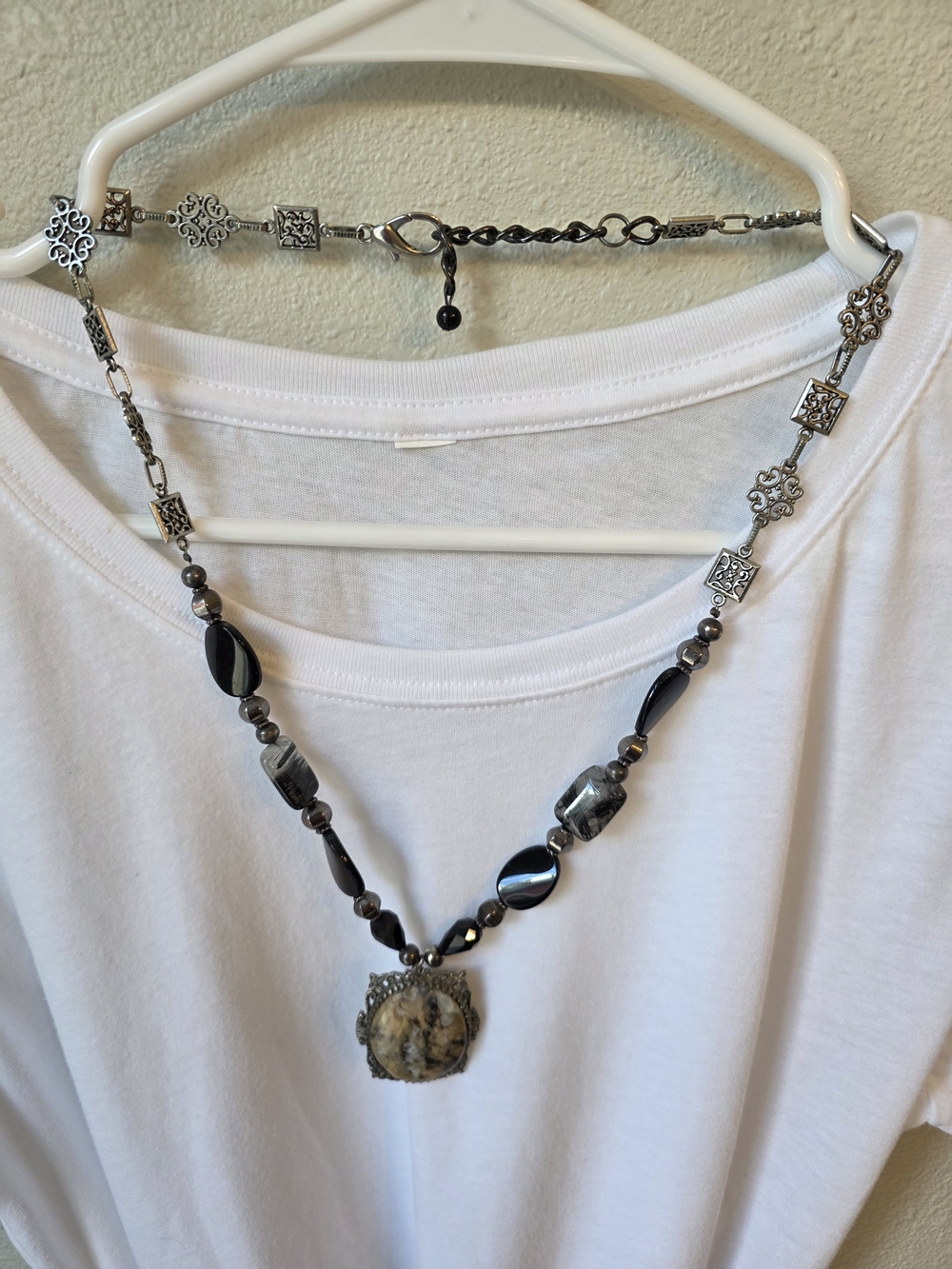 Silver-Tone Black Beaded Pendant Necklace - Unbranded #41